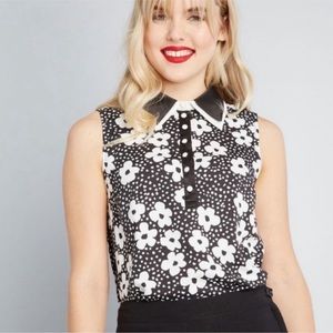 ModCloth sleeveless button up floral black and white twice the delight size xs